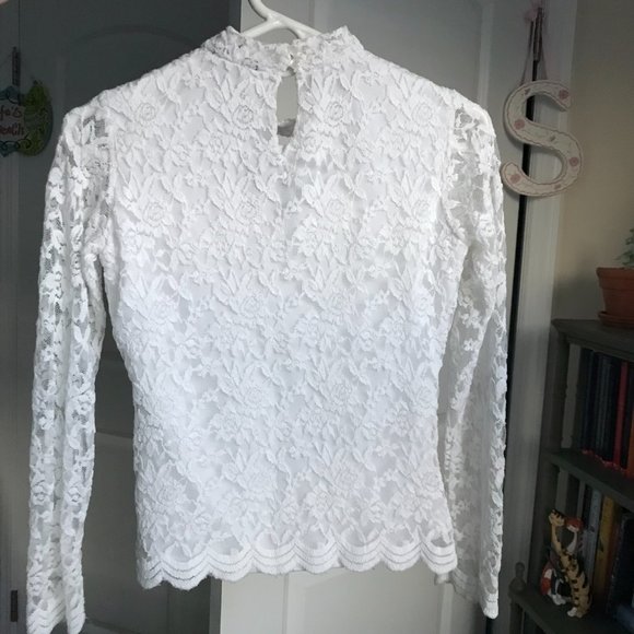 White Ivory Floral Embroidered Lace Double Layered Sheer Long Sleeve Top - Picture 5 of 16